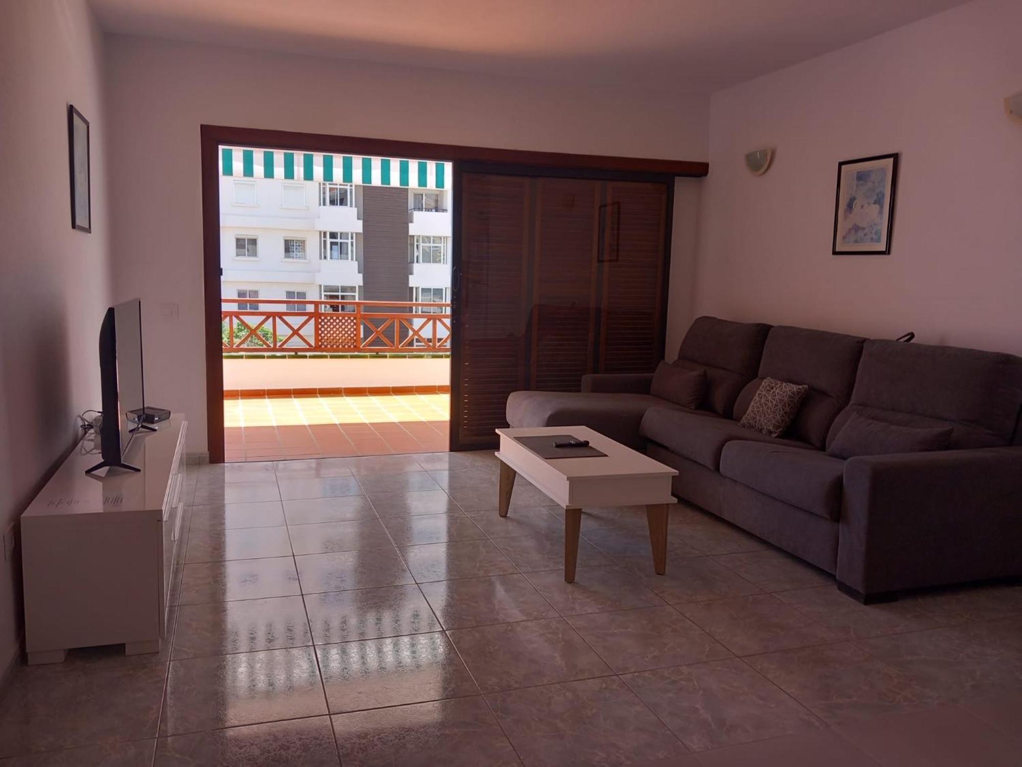Victoria Court 2- Lovely Apartment 25 Arona  Esterno foto